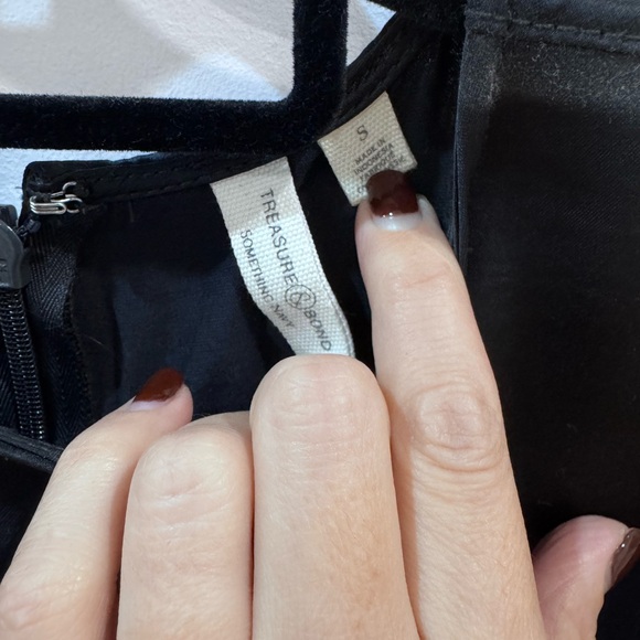 Something Navy x Treasure and Bond Silk dress - Picture 3 of 4